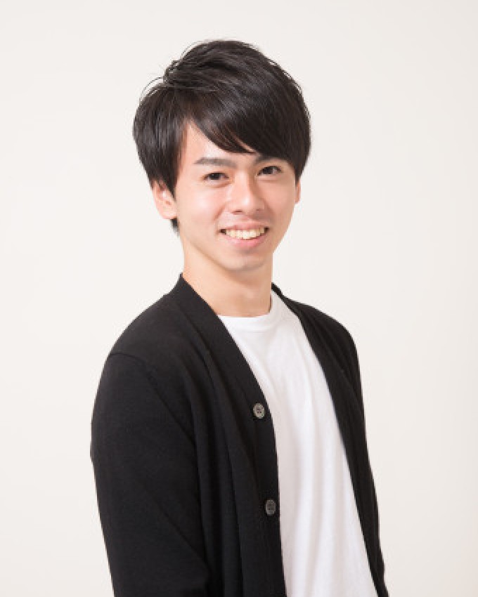 黒髪ツーブロックマッシュショート（ワックススタイリングver）