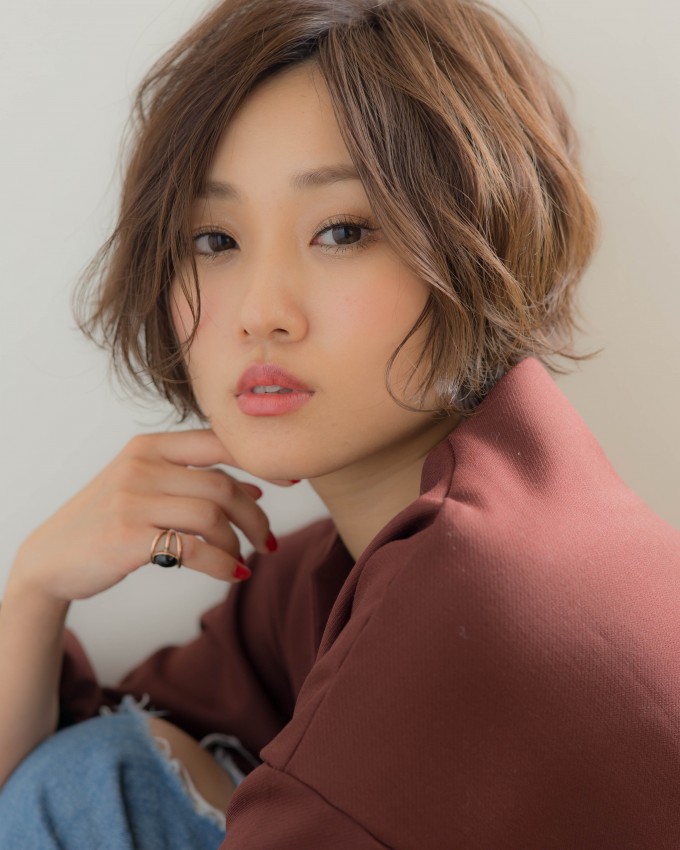 大人かわいい無造作エアリーショートボブ