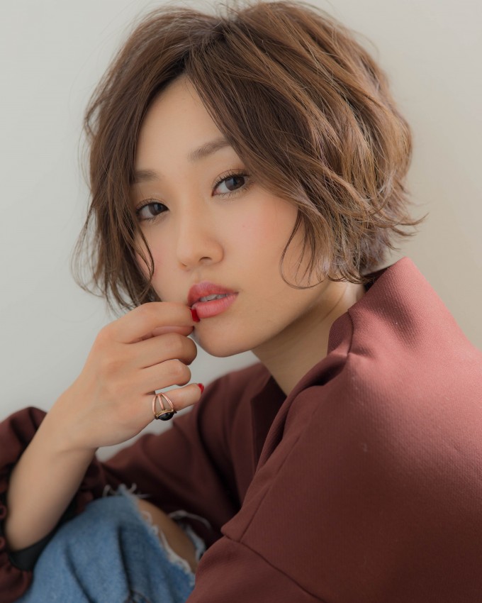 大人かわいい無造作エアリーショートボブ