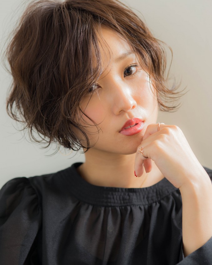 大人かわいい無造作エアリーなボブ　デジタルパーマ