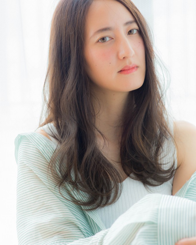 ニュアンスパーマ　ロングヘア